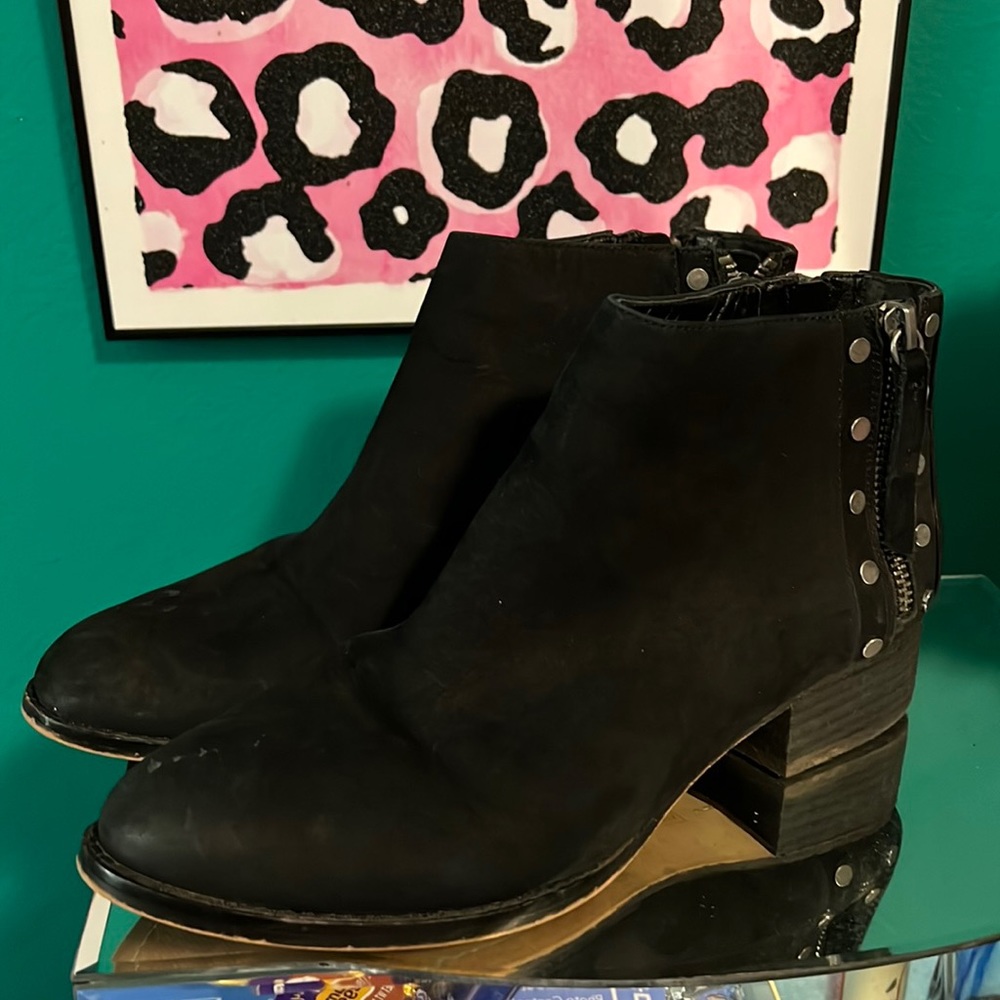 Vince Camuto boots